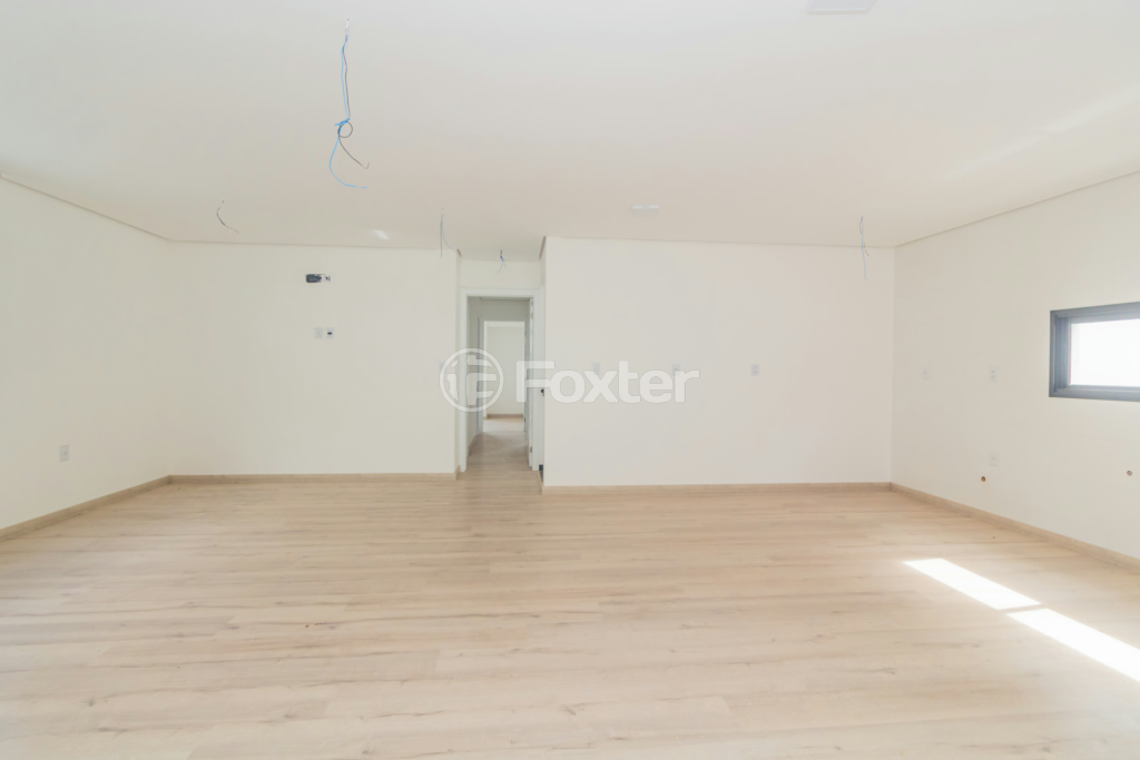 Casa de Condomínio à venda com 3 quartos, 330m² - Foto 9