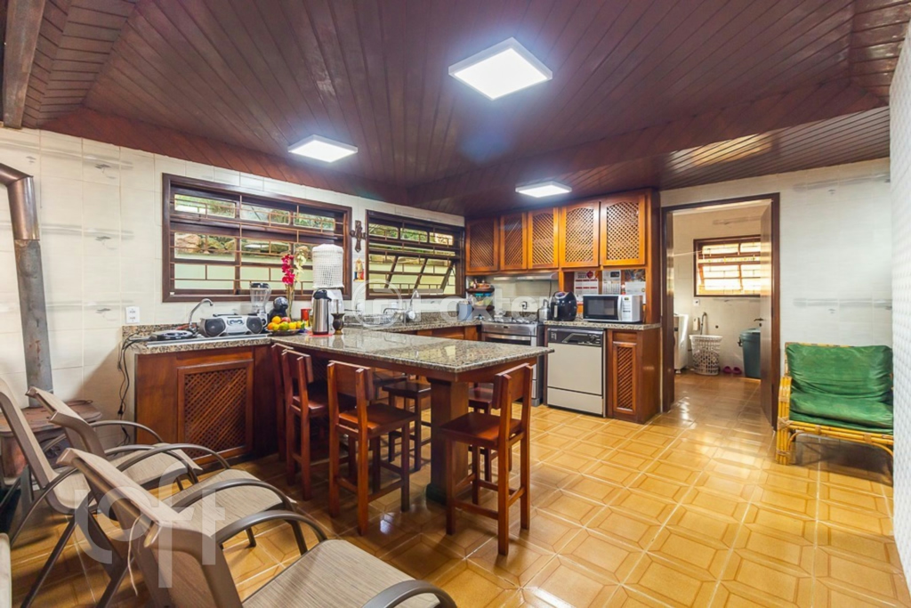 Casa à venda com 4 quartos, 400m² - Foto 26