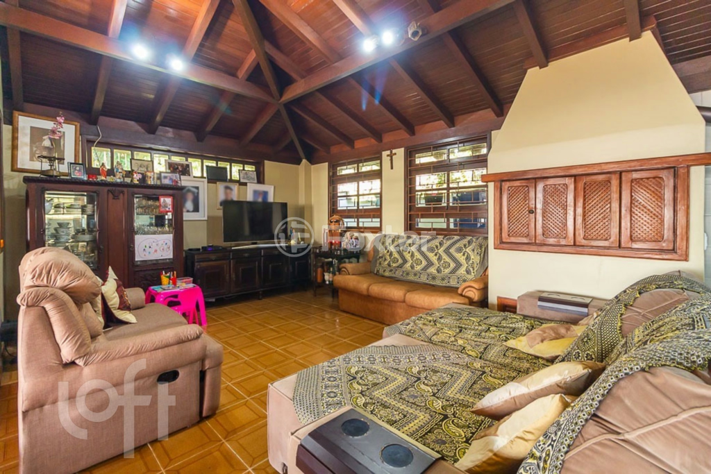 Casa à venda com 4 quartos, 400m² - Foto 2