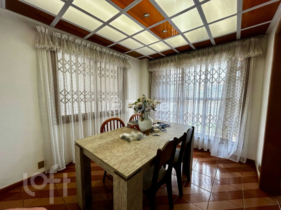 Casa à venda com 3 quartos, 196m² - Foto 23