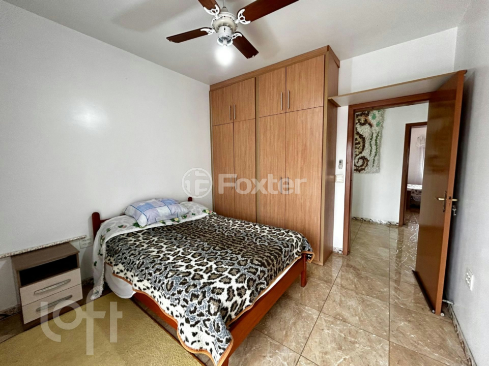 Casa à venda com 3 quartos, 196m² - Foto 7