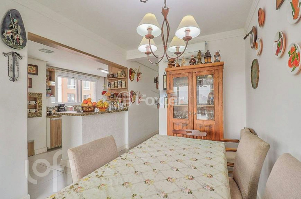 Apartamento à venda com 3 quartos, 107m² - Foto 1