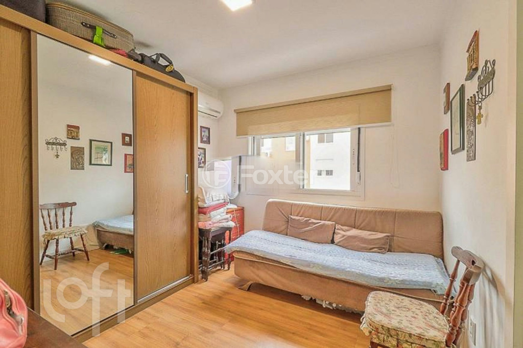 Apartamento à venda com 3 quartos, 107m² - Foto 8