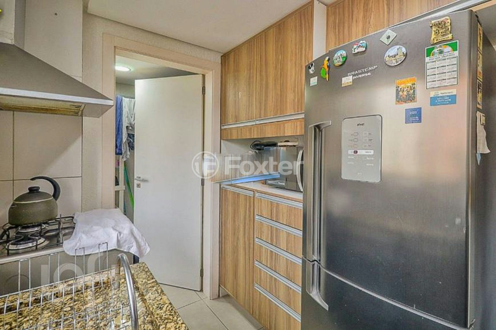 Apartamento à venda com 3 quartos, 107m² - Foto 4