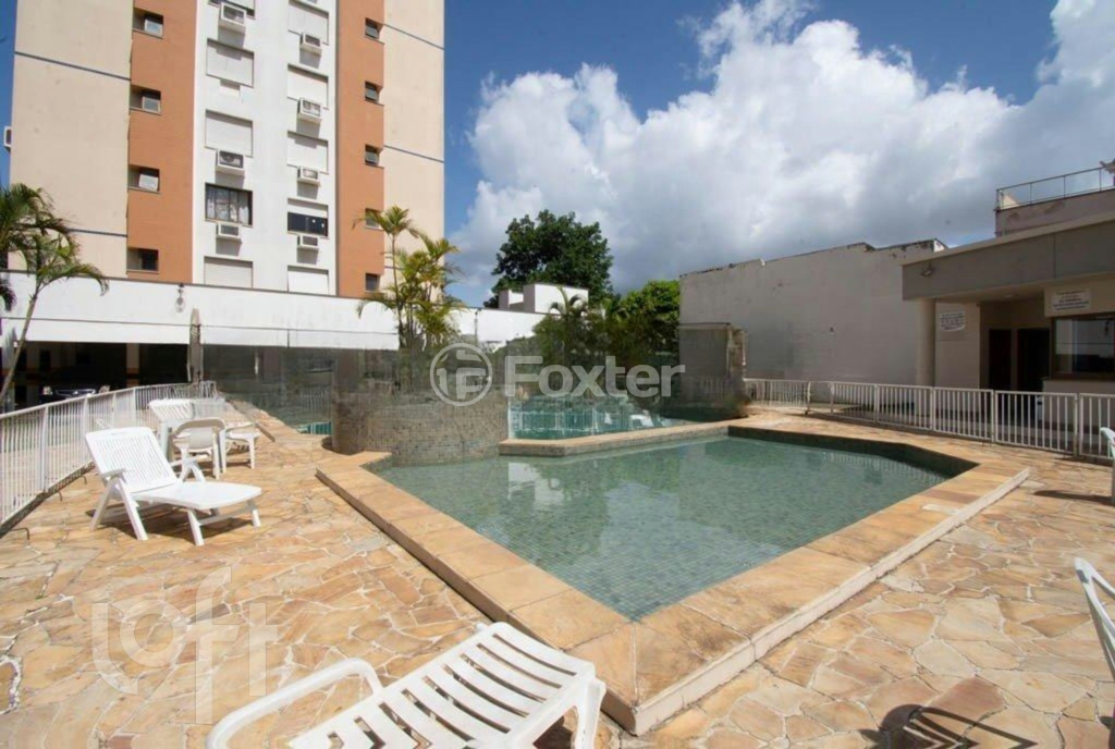 Apartamento à venda com 3 quartos, 83m² - Foto 32