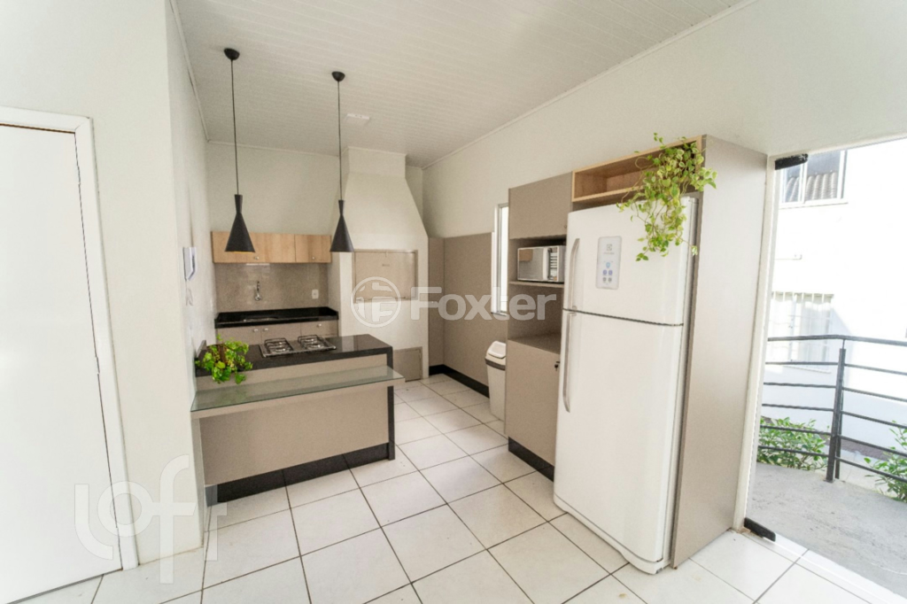 Apartamento à venda com 2 quartos, 38m² - Foto 15