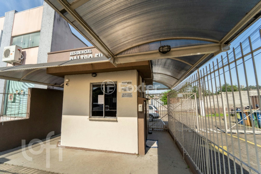 Apartamento à venda com 2 quartos, 38m² - Foto 9