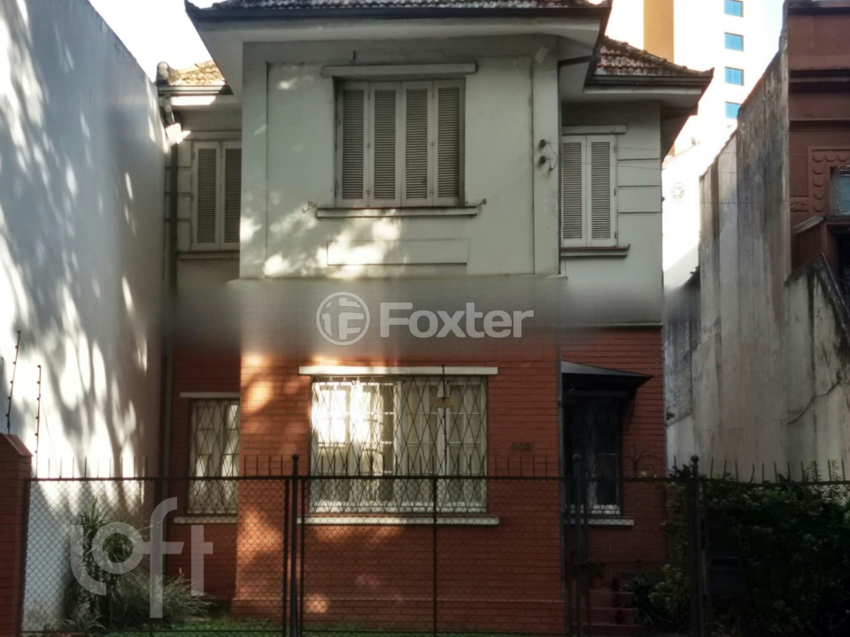 Casa à venda com 4 quartos, 340m² - Foto 1