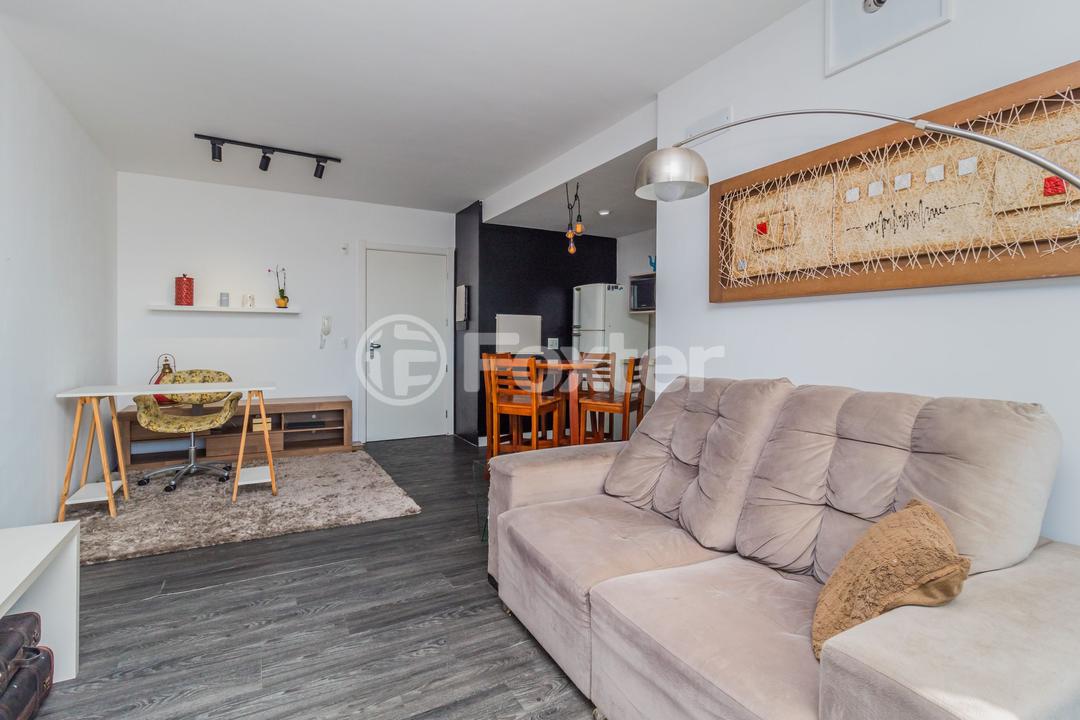Apartamento à venda com 2 quartos, 65m² - Foto 4