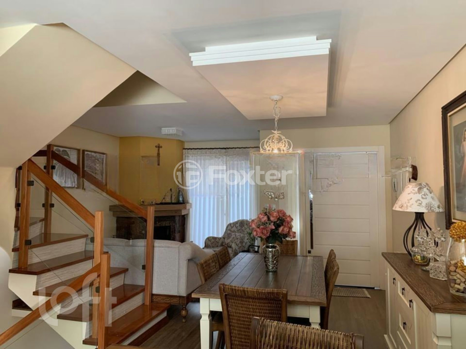 Casa à venda com 3 quartos, 164m² - Foto 4