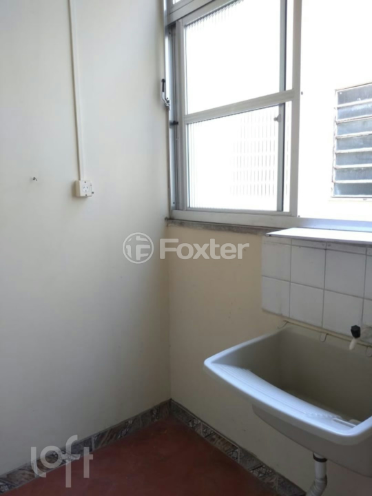 Apartamento à venda com 2 quartos, 60m² - Foto 7