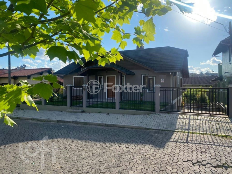 Casa à venda com 3 quartos, 288m² - Foto 22