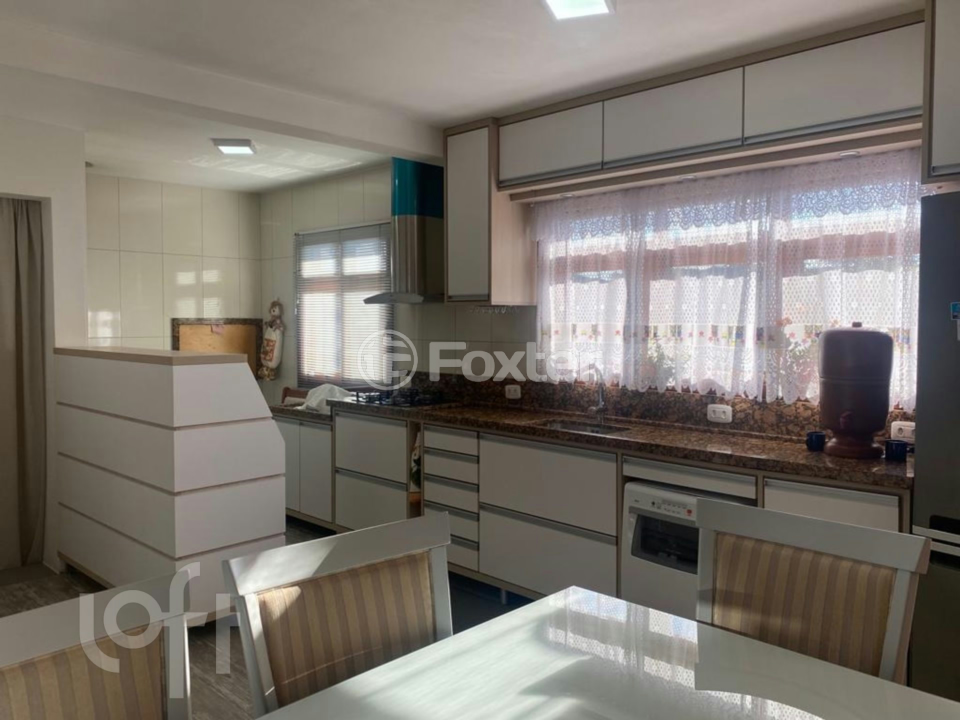 Casa à venda com 3 quartos, 288m² - Foto 5