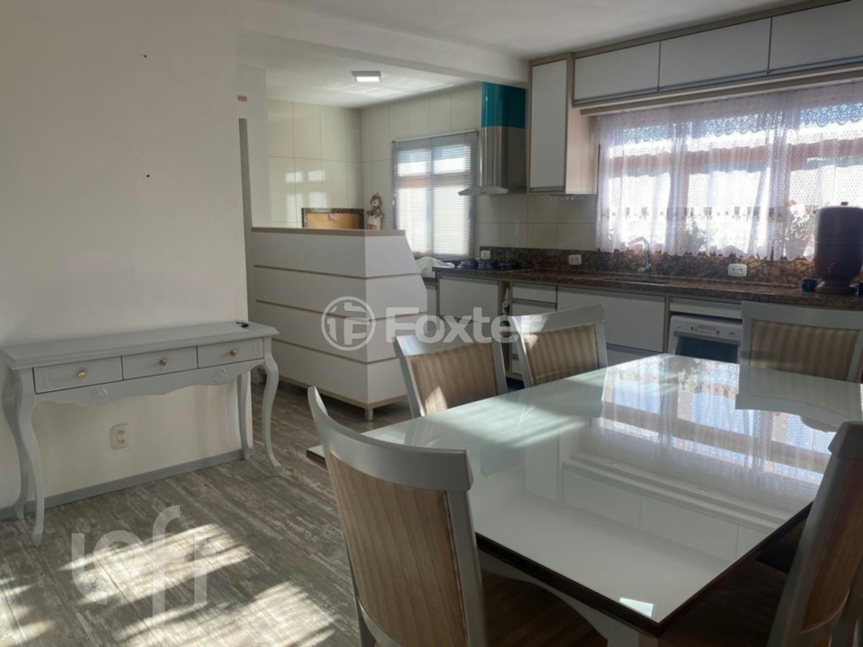 Casa à venda com 3 quartos, 288m² - Foto 8