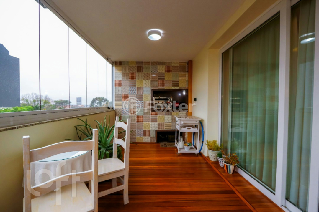 Apartamento à venda com 3 quartos, 195m² - Foto 7