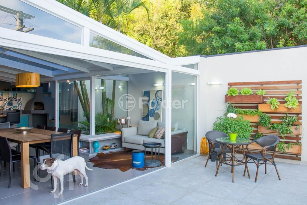 Casa de Condomínio à venda com 3 quartos, 240m² - Foto 30