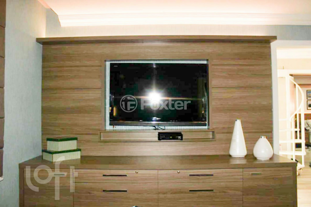 Casa de Condomínio à venda com 3 quartos, 240m² - Foto 9