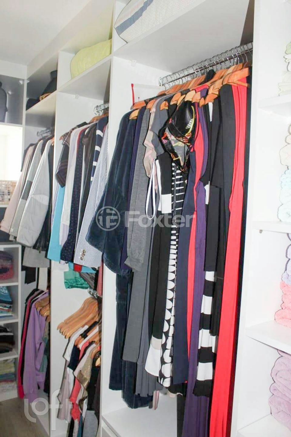 Casa de Condomínio à venda com 3 quartos, 240m² - Foto 11
