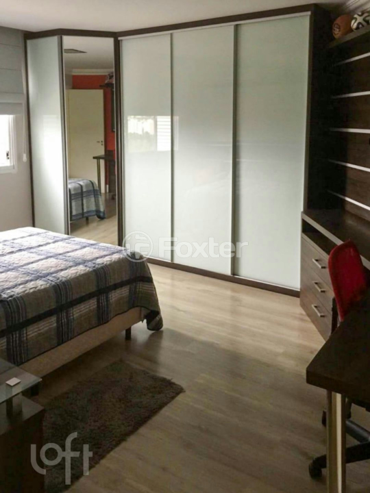 Casa de Condomínio à venda com 3 quartos, 240m² - Foto 16