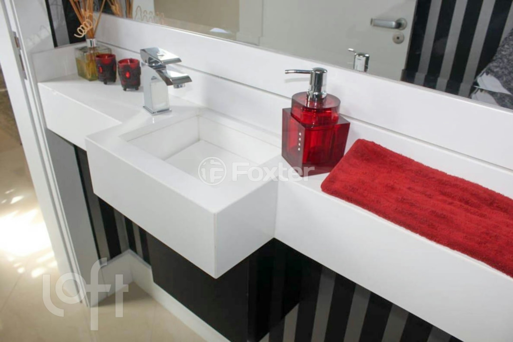 Casa de Condomínio à venda com 3 quartos, 240m² - Foto 32