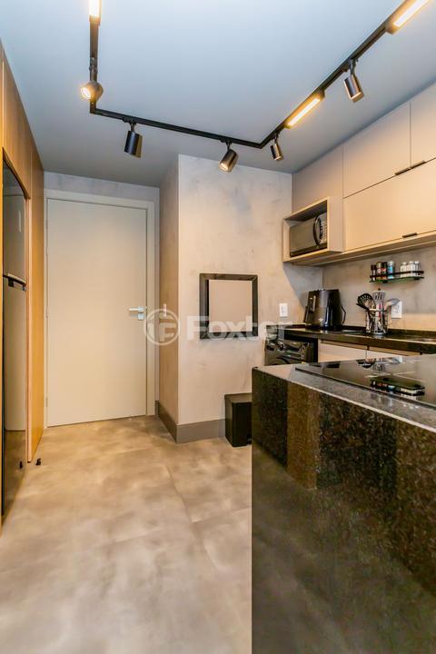 Apartamento à venda com 1 quarto, 44m² - Foto 21