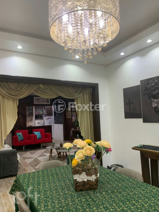 Casa à venda com 3 quartos, 213m² - Foto 6