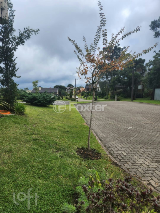 Casa de Condomínio à venda com 4 quartos, 447m² - Foto 30