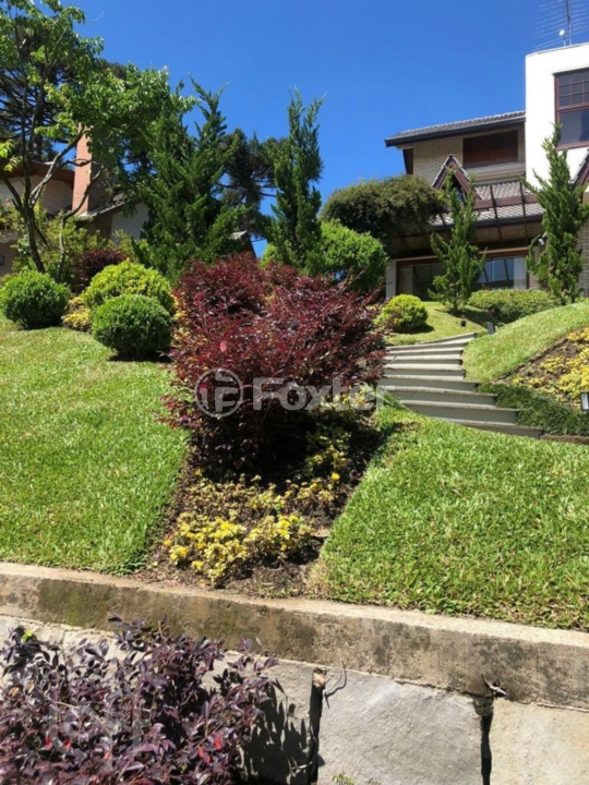 Casa de Condomínio à venda com 5 quartos, 232m² - Foto 47