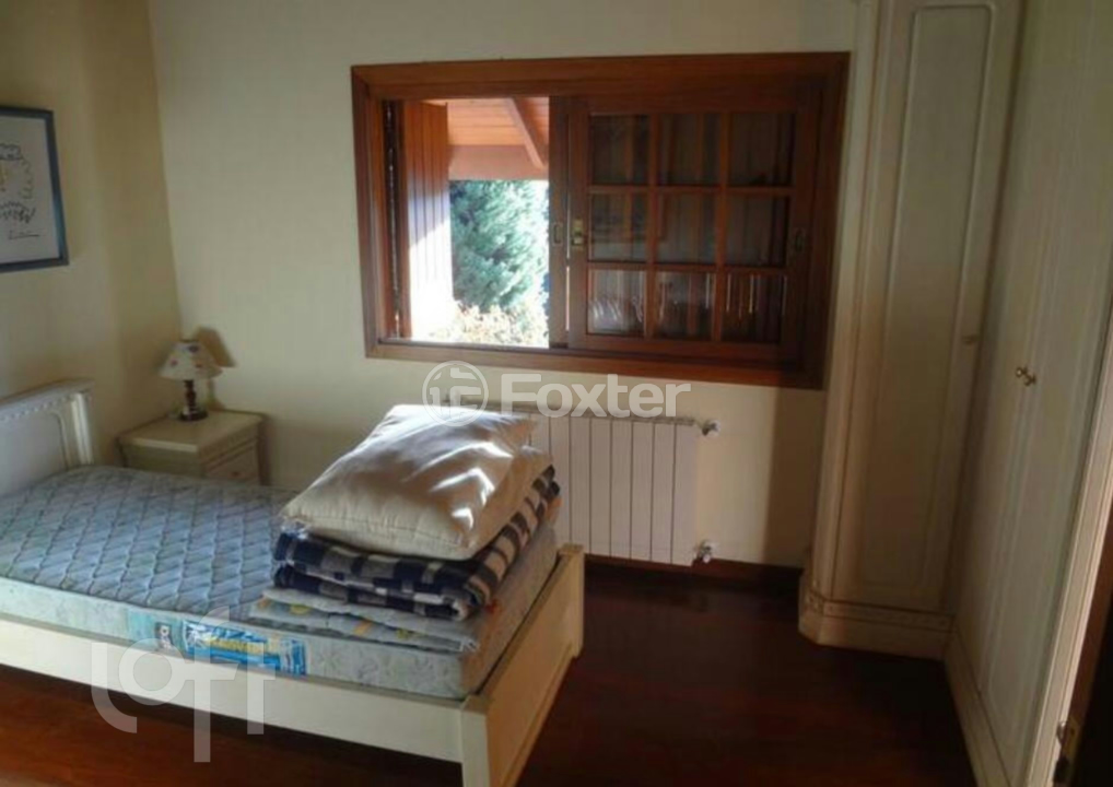 Casa de Condomínio à venda com 5 quartos, 232m² - Foto 26