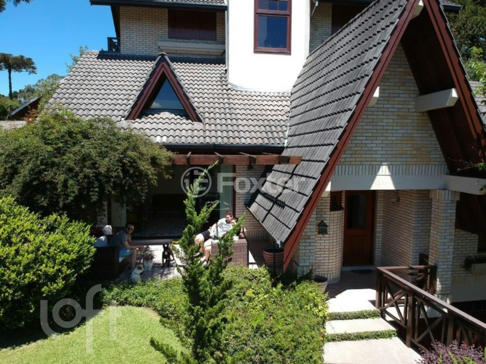 Casa de Condomínio à venda com 5 quartos, 232m² - Foto 22
