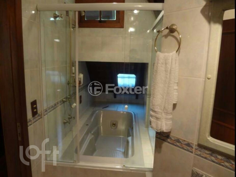 Casa de Condomínio à venda com 5 quartos, 232m² - Foto 32