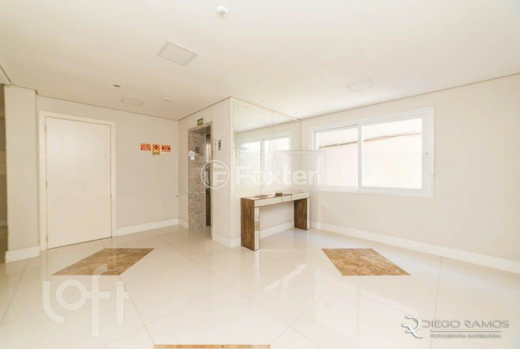 Apartamento à venda com 2 quartos, 76m² - Foto 31