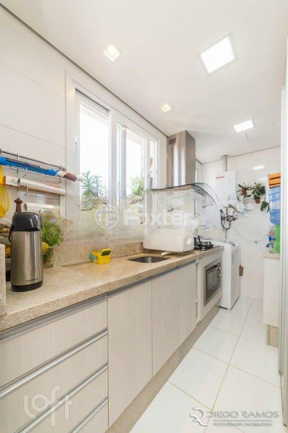Apartamento à venda com 2 quartos, 76m² - Foto 14