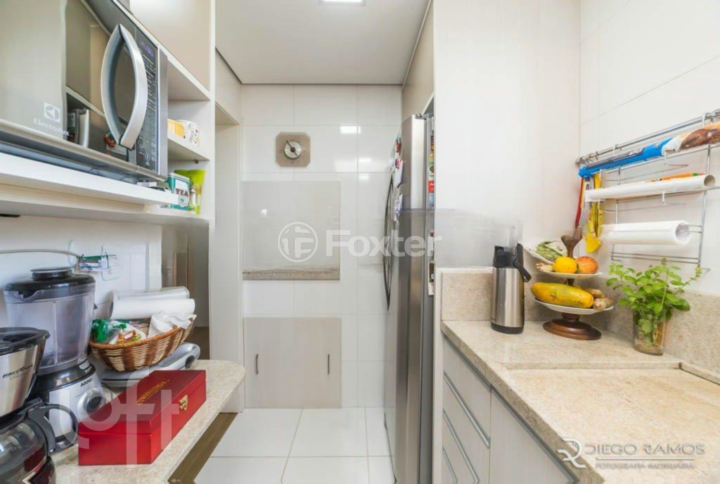 Apartamento à venda com 2 quartos, 76m² - Foto 7