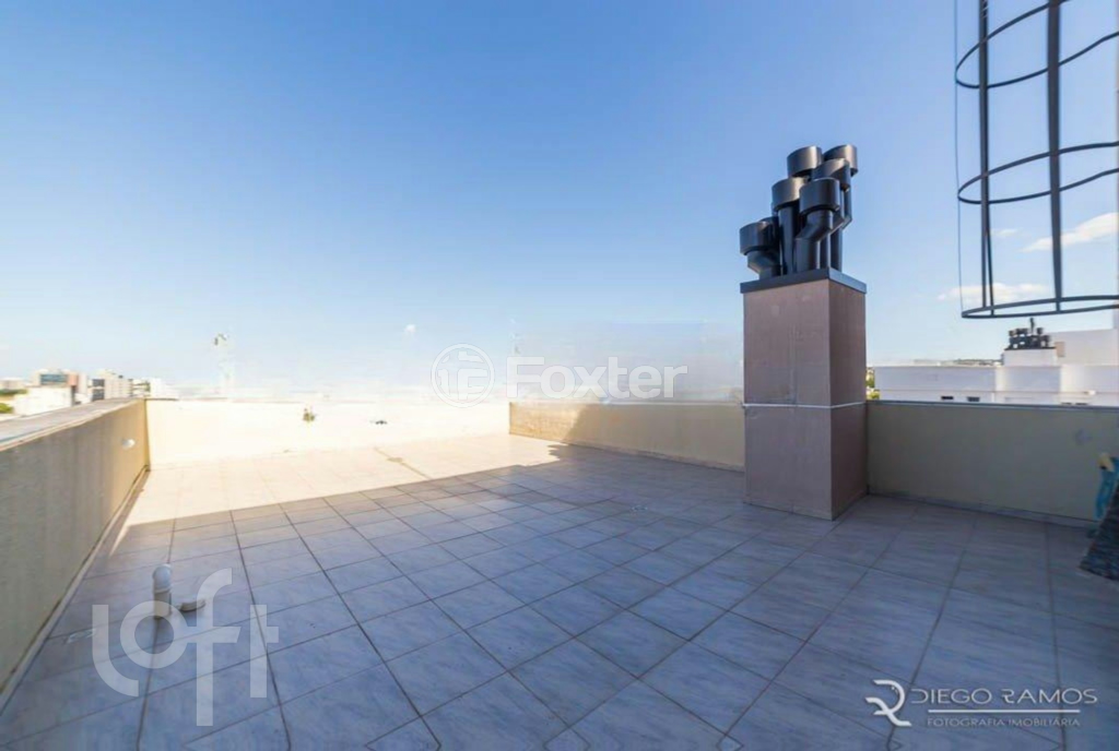Apartamento à venda com 2 quartos, 76m² - Foto 27