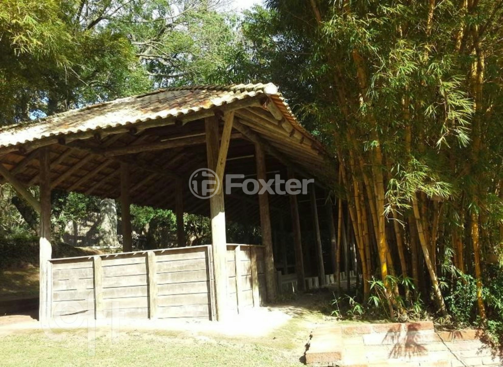 Casa de Condomínio à venda com 4 quartos, 380m² - Foto 49