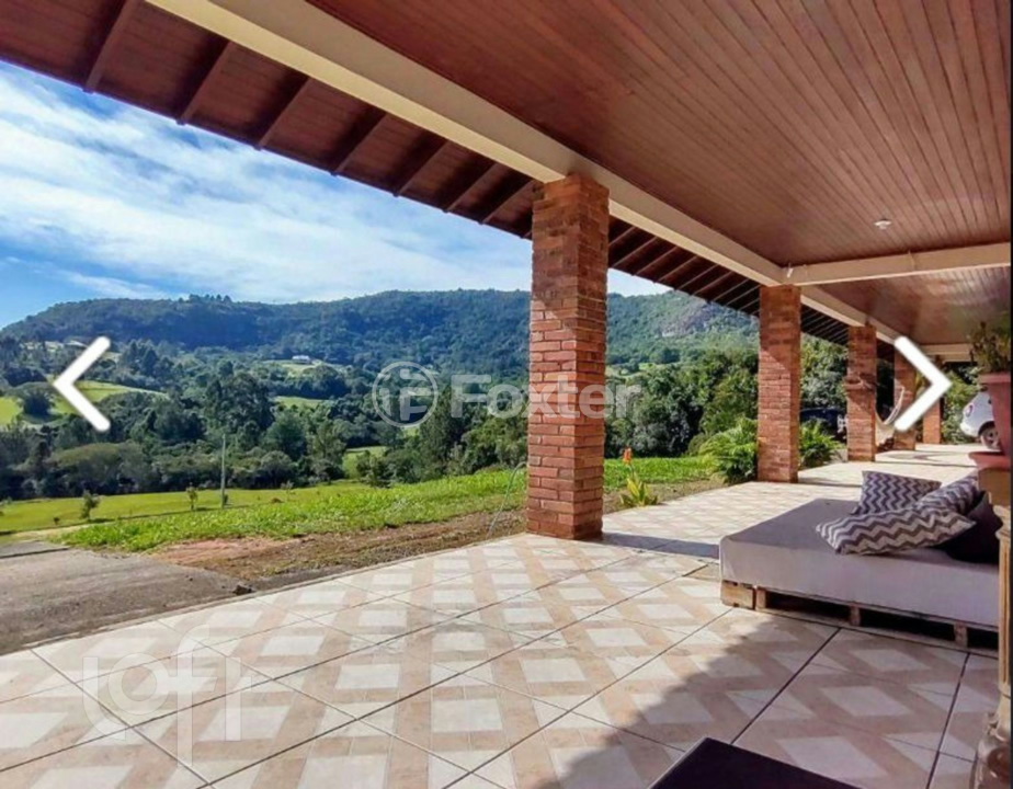 Casa de Condomínio à venda com 4 quartos, 380m² - Foto 4