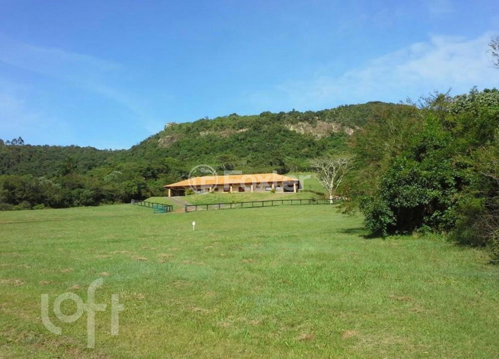 Casa de Condomínio à venda com 4 quartos, 380m² - Foto 58