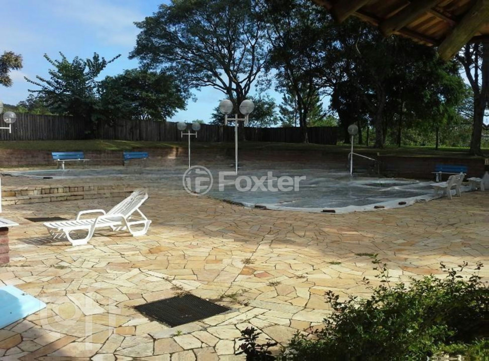 Casa de Condomínio à venda com 4 quartos, 380m² - Foto 45