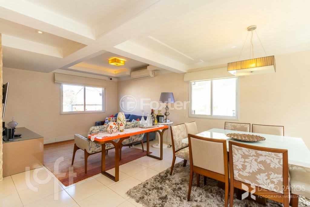 Casa de Condomínio à venda com 3 quartos, 150m² - Foto 3