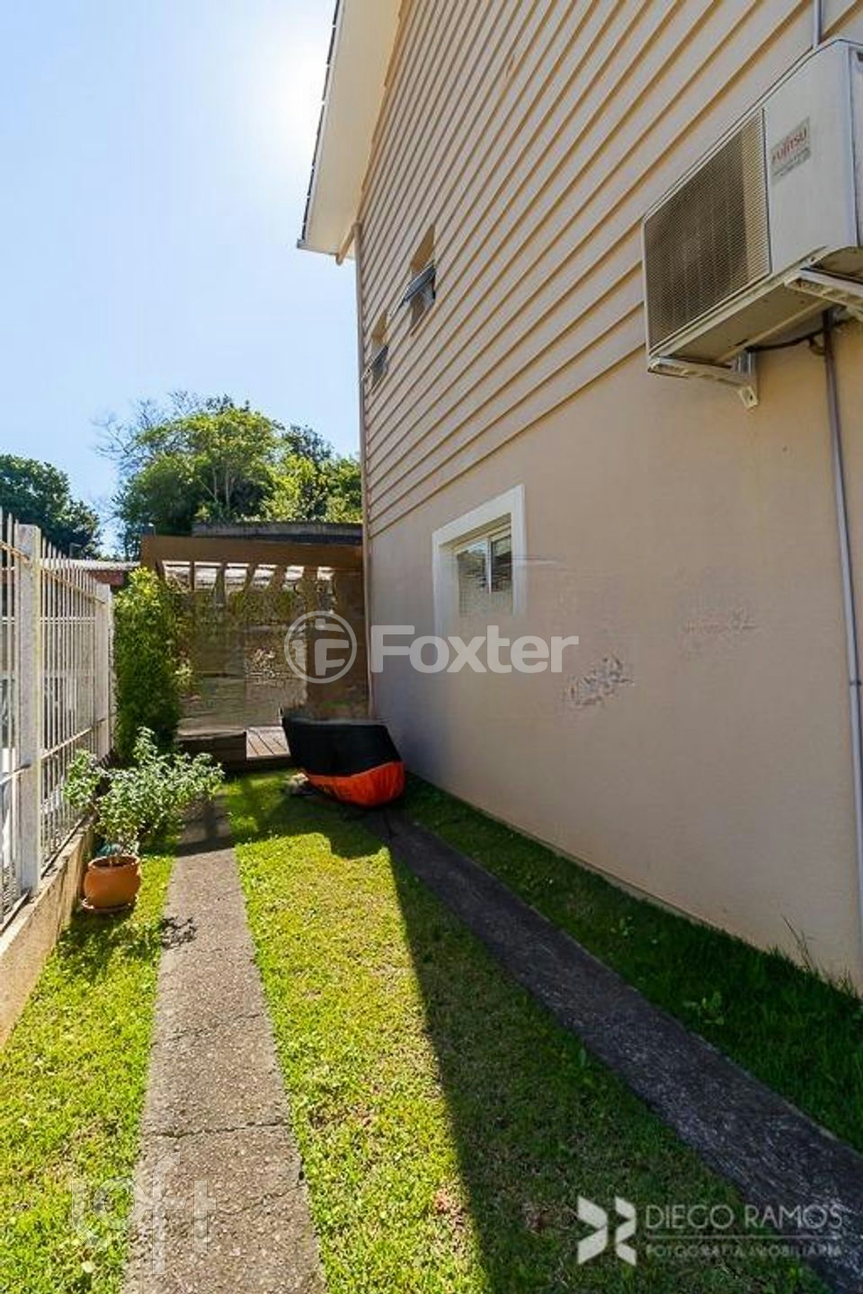 Casa de Condomínio à venda com 3 quartos, 150m² - Foto 42