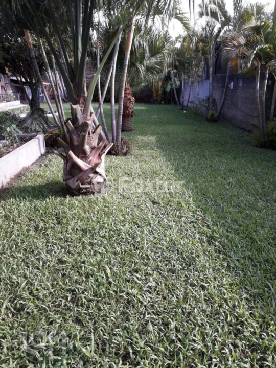 Casa à venda com 3 quartos, 73m² - Foto 5