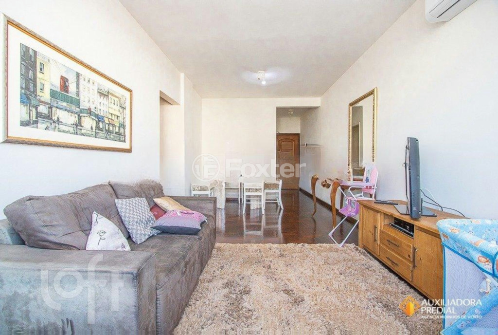 Apartamento à venda com 3 quartos, 110m² - Foto 2
