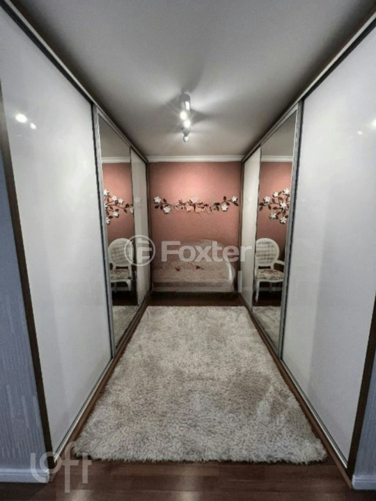 Casa de Condomínio à venda com 4 quartos, 242m² - Foto 33