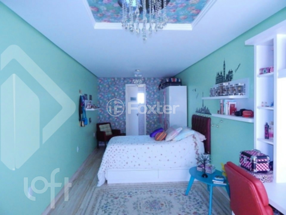 Casa de Condomínio à venda com 4 quartos, 242m² - Foto 19