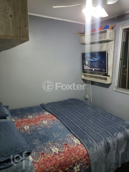 Apartamento à venda com 2 quartos, 75m² - Foto 22