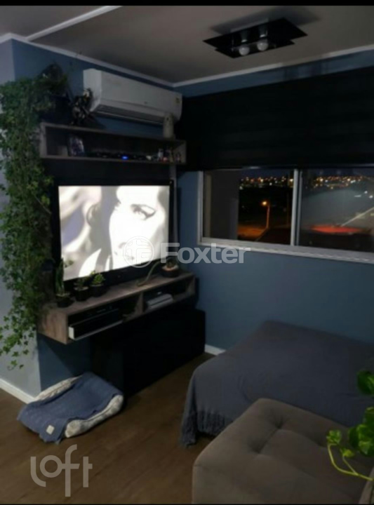 Apartamento à venda com 2 quartos, 75m² - Foto 1