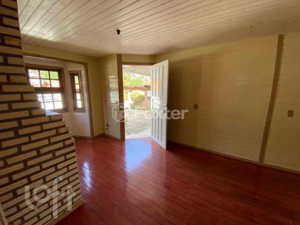 Casa à venda com 2 quartos, 100m² - Foto 4