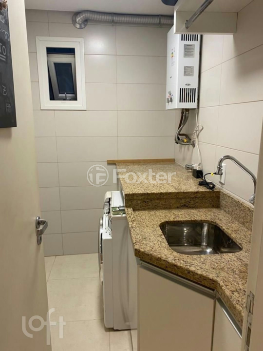 Apartamento à venda com 2 quartos, 75m² - Foto 9