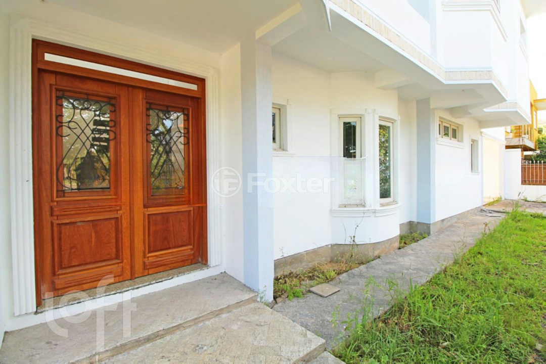 Casa à venda com 3 quartos, 520m² - Foto 1